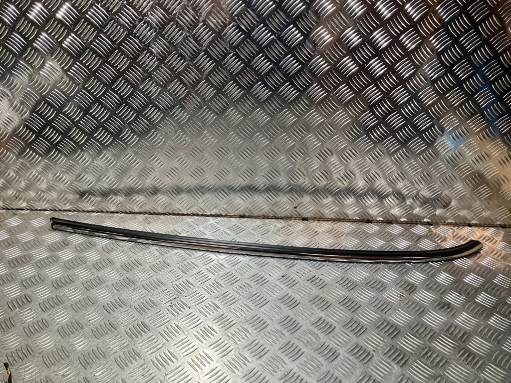 Купити Молдинг хром крила заднього ліва mini f56 cooper se lci