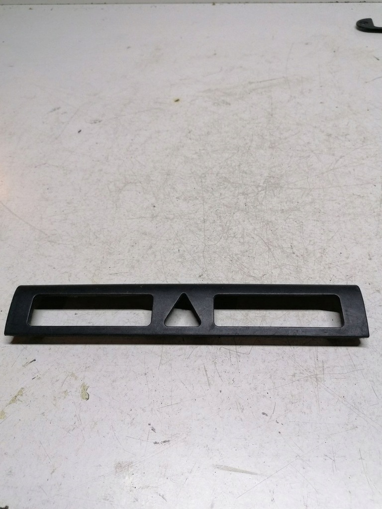 фото №1, Захист рамка панелі консолі audi a4 b5