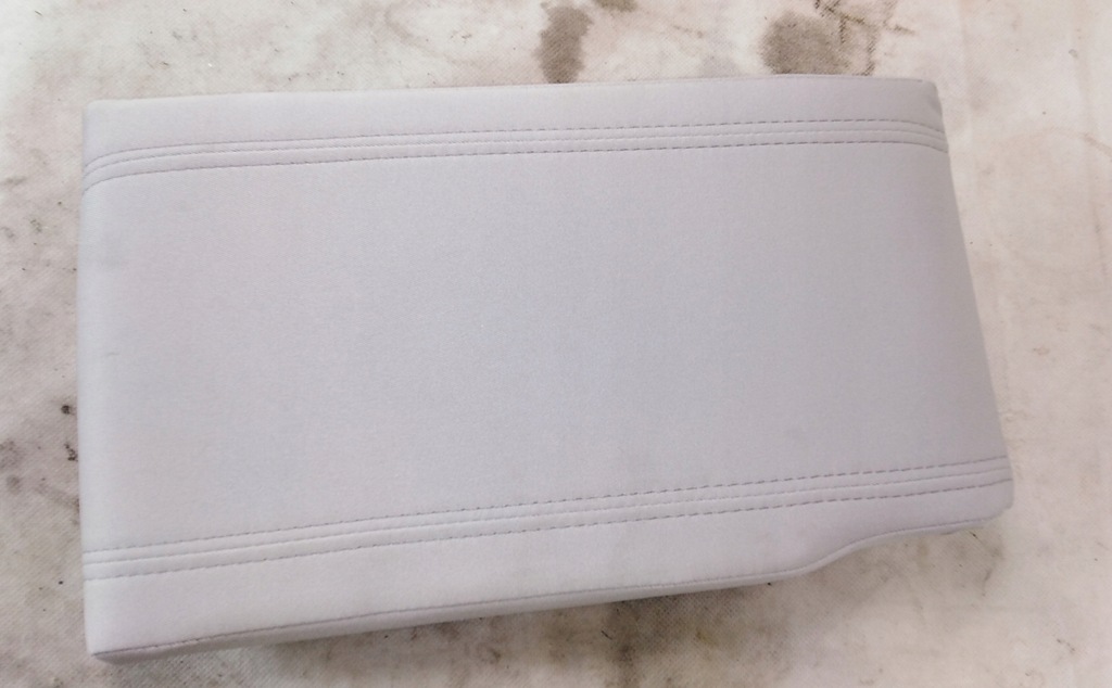 фото №1, Forester iii подлокотник задняя материал europa 08r