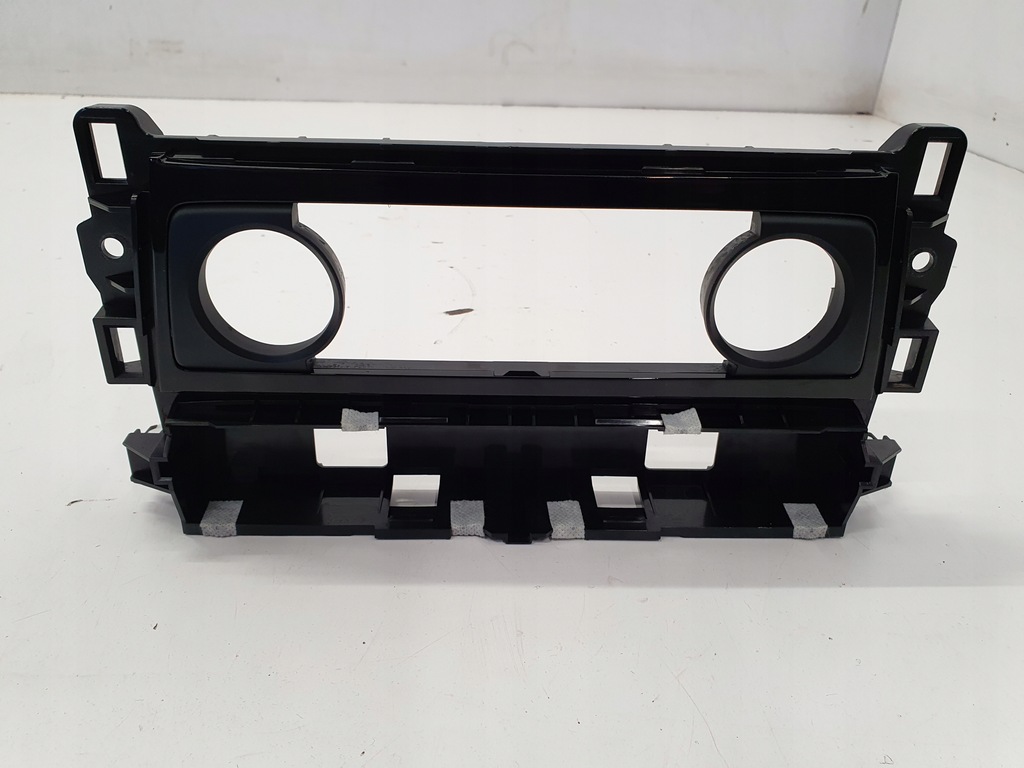 фото №1, Mazda 6 gj 14r рамка панель кондиционера