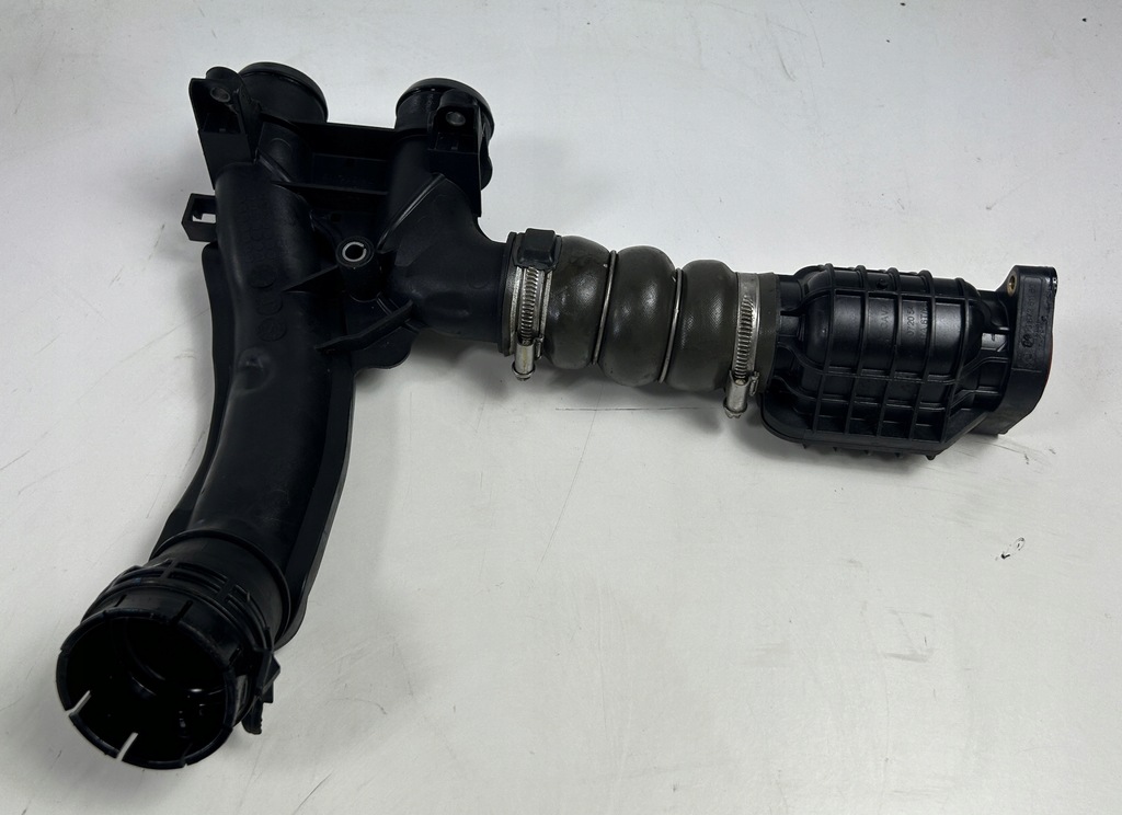 фото №3, Шланг труба воздухозаборник воздуха ds 4 citroen ds4 lift 15- 9804177580