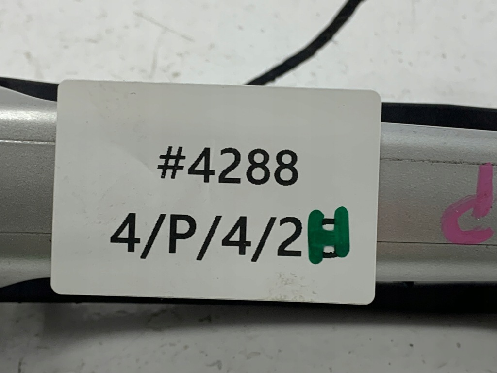 фото №9, Mercedes clk c208 w208 ручка наружная левая перед 744