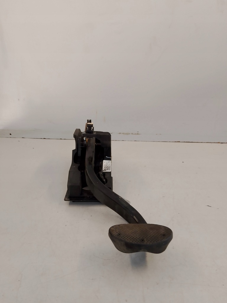 фото №6, Mini f55 f56 1.5d автоматична коробка передач педаль гальма