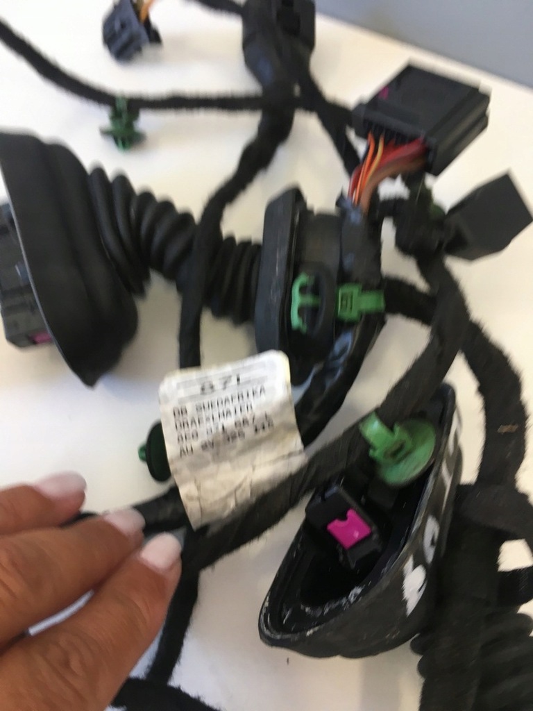 фото №12, Електропроводка двері перед задня audi a4 b7 europa 8e0971687l 8e1971029af