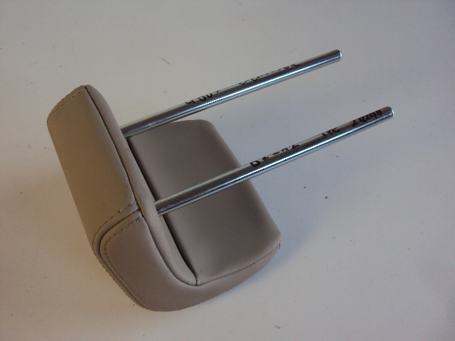 фото №4, Подголовник задняя середина 2 ряд peugeot 4007 07-12