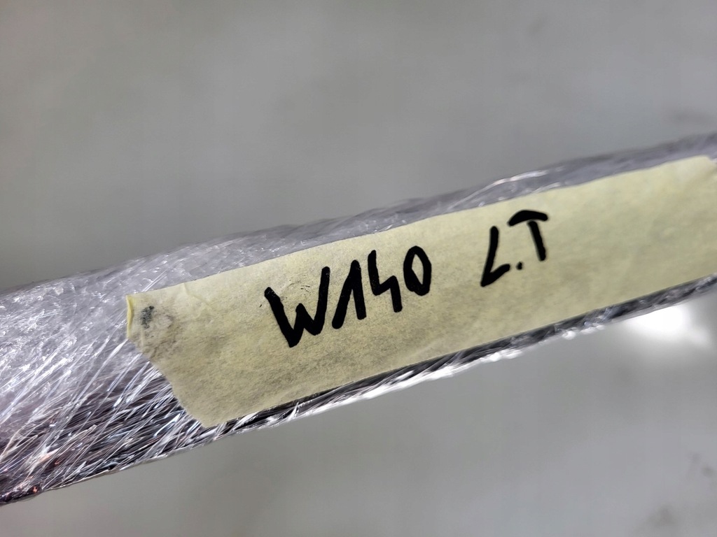 фото №16, Молдинг уплотнитель левый задняя lew задняя mercedes s s320 w140