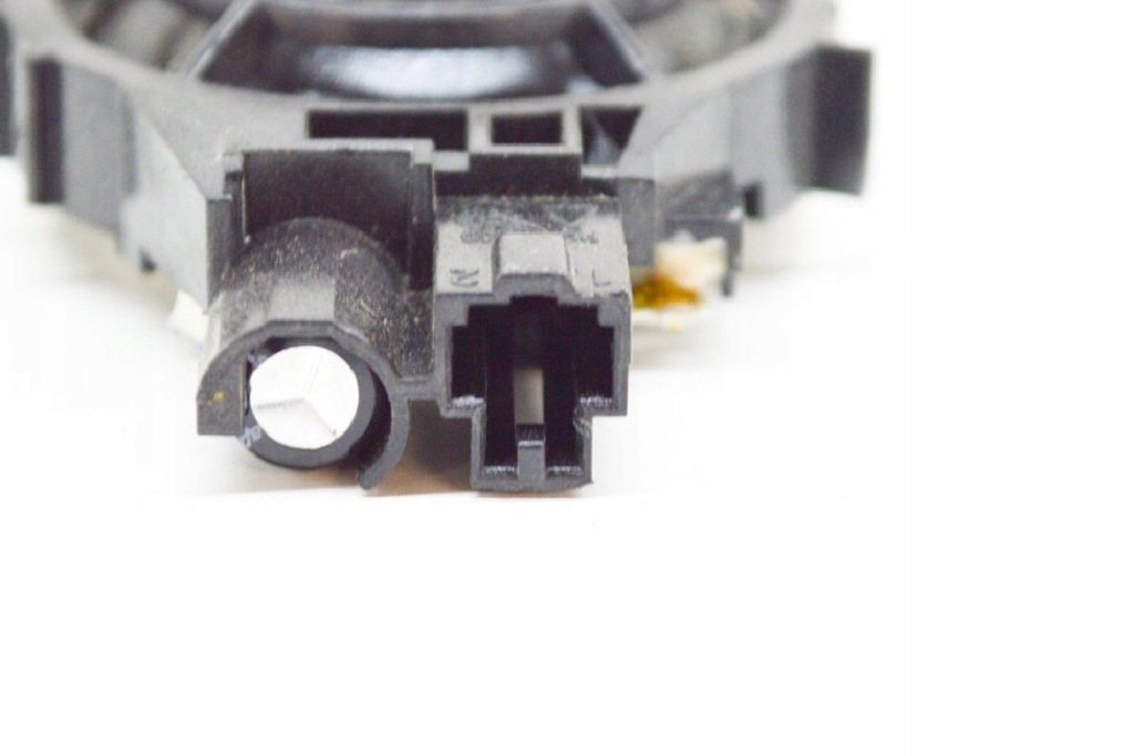 фото №6, Audi a3 8v s3 передній правий блок двигуна a молдинг динамік 8v0035398a 2014