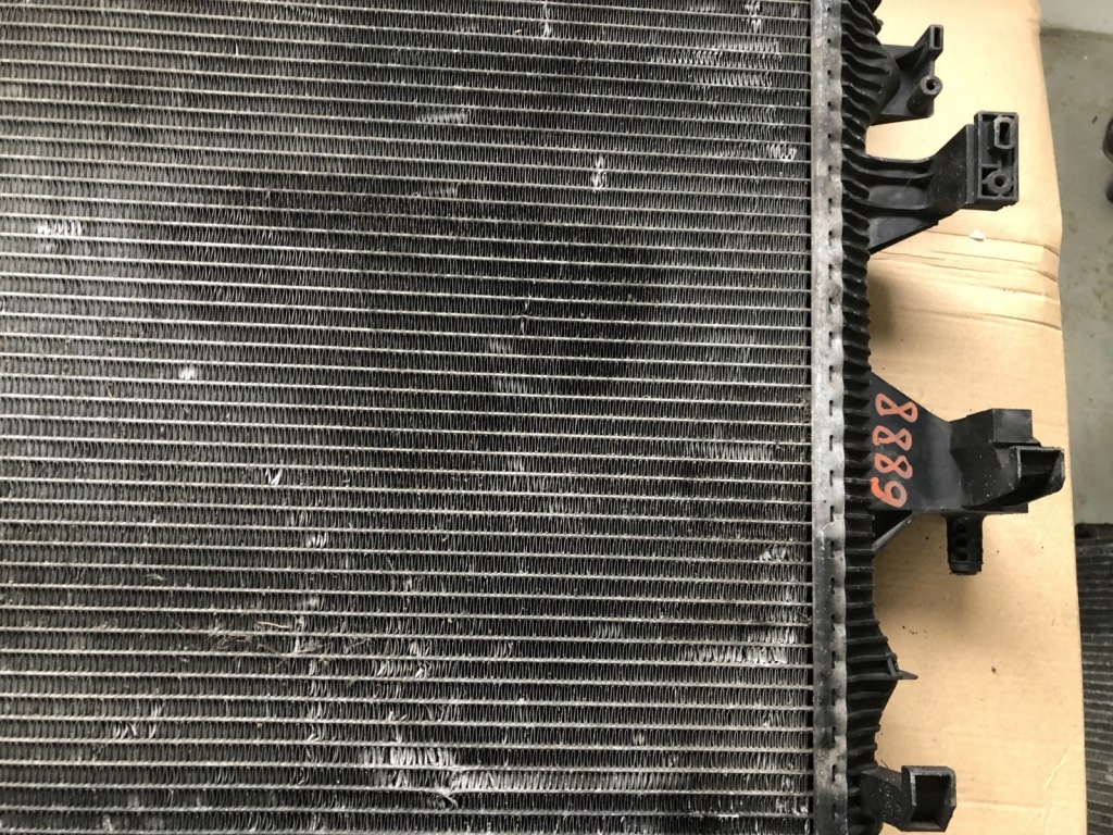 Радіатор води vw t5 2.5 tdi 7h0121253g Зі Шроту