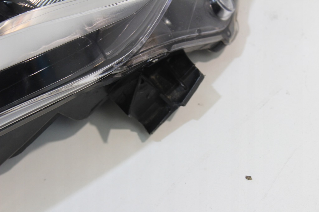 фото №9, Лампа правая перед toyota chr c-hr full led 81110-f4031-00