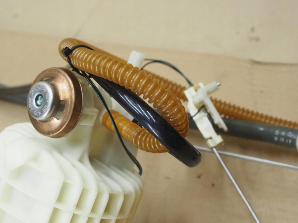 Mini one r50 00- 1.6 насос пального - поплавок рівня 6759001 .9 Оригінал