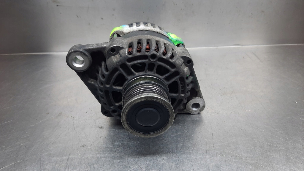 фото №1, Генератор opel astra j insignia a 2.0 cdti 13502585