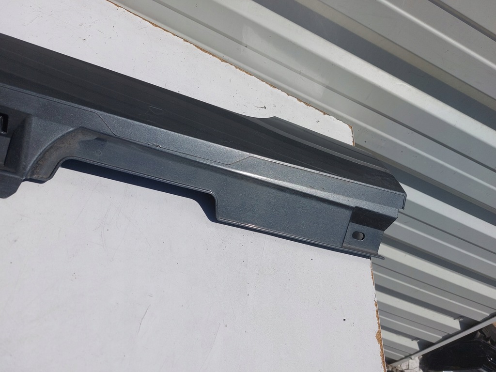 фото №11, Молдинг порог левая 3g0 vw passat b8