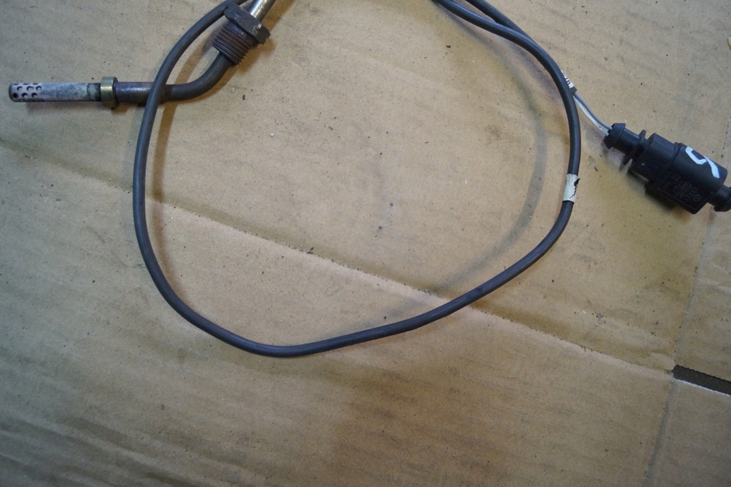 фото №5, Audi a4 b7 2.0 tdi датчик температури 03g906088ap