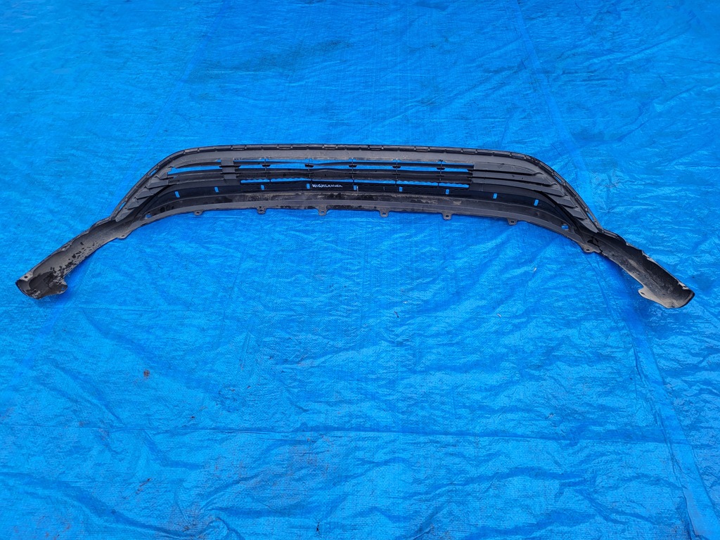 фото №10, Toyota highlander iv | решётка решётка радиатора средняя бампера перед 52129-0e070