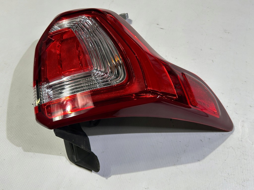 фото №7, Лампа задняя задняя левая led оригинал ford explorer v 2016-