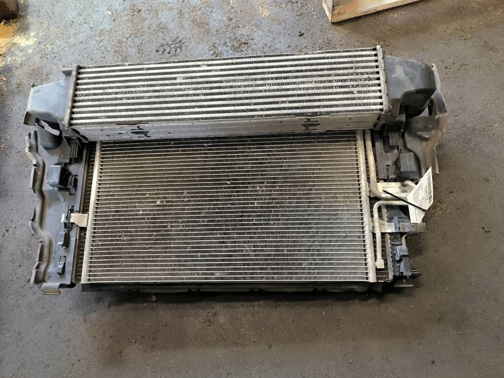 фото №1, Комплект радіатор 30668629 volvo v60 cross country