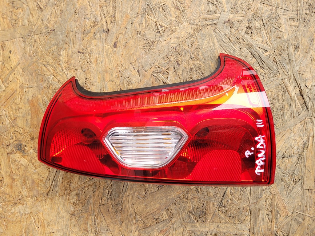 фото №1, Лампа правая задняя fiat panda iii