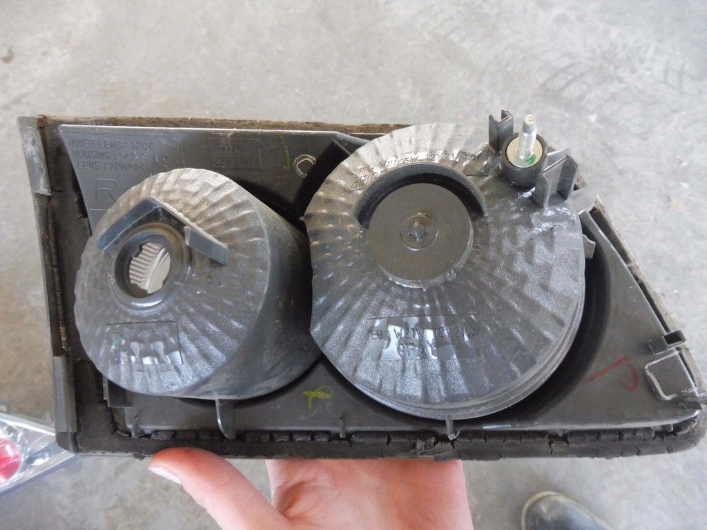 фото №5, Лампа правий задня w кришка mazda 6 gg