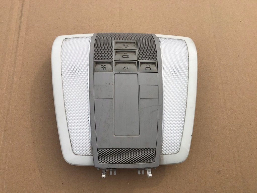 фото №1, Лампа потолочный mercedes c w204 ładna