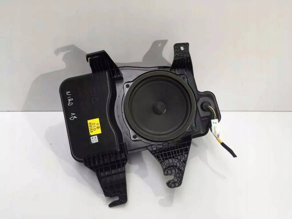 фото №1, Kia niro 2018 plug-in сабвуфер harman 96380-g5100