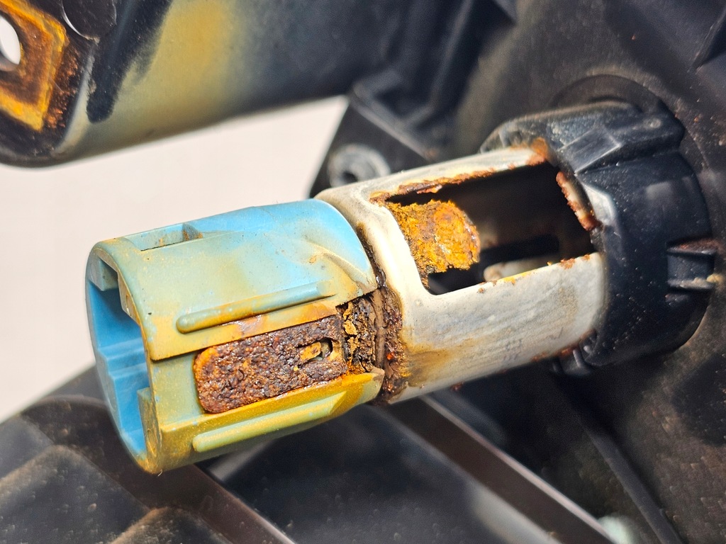 фото №11, Dodge ram 1500 09- бардачок панелі 1vy88trmaa usa