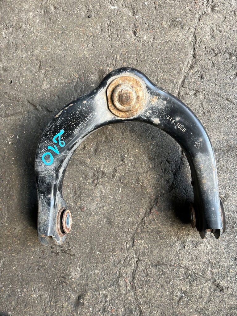 фото №1, 210 jeep grand cherokee wk2 рычаг верхний левый