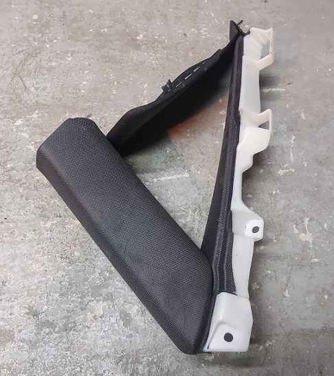 фото №1, Захист стійка czarna audi оригінальний номер 8t8867287