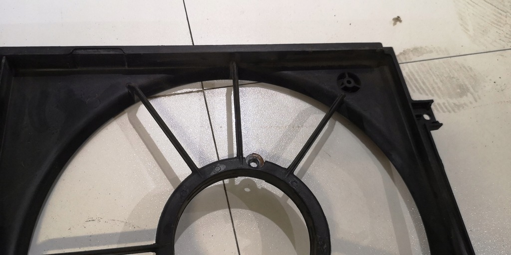 фото №6, Vw golf v passat корпус вентилятора 1k0121297