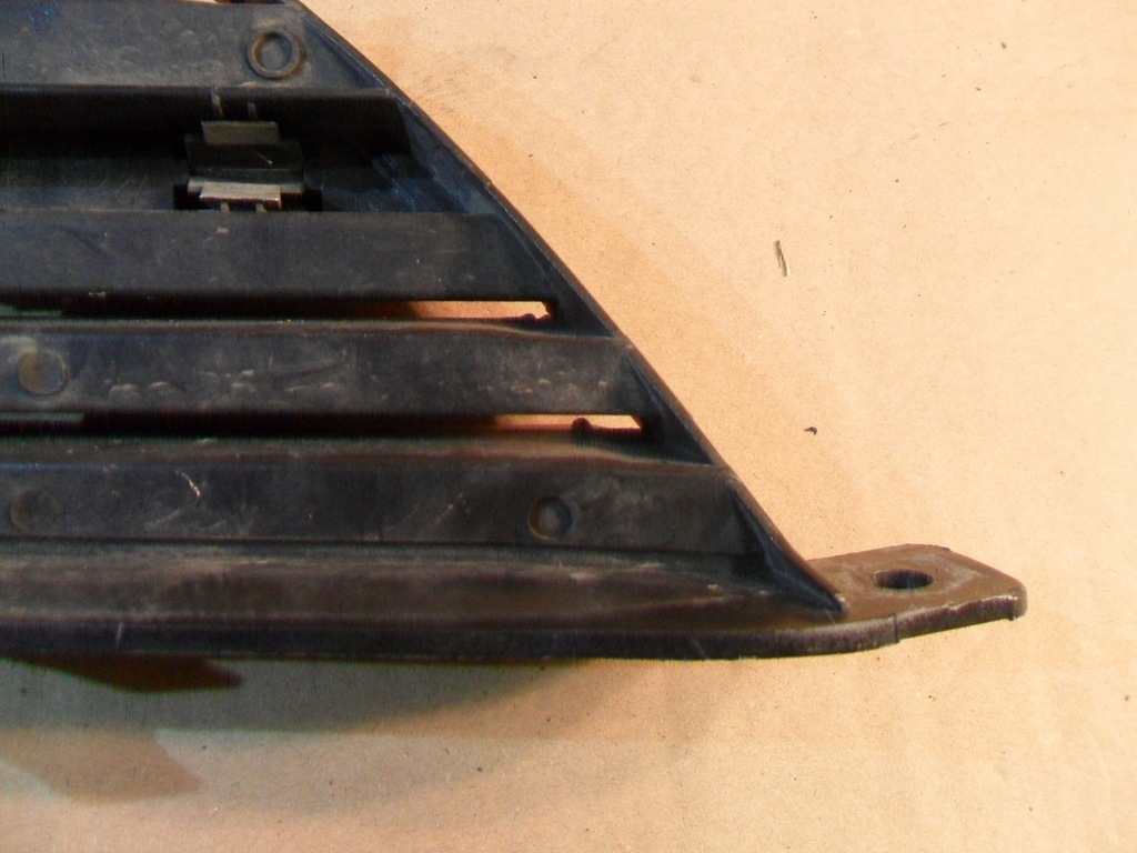 фото №8, Решітка решітка радіатора бампера ліва nissan almera tino n16