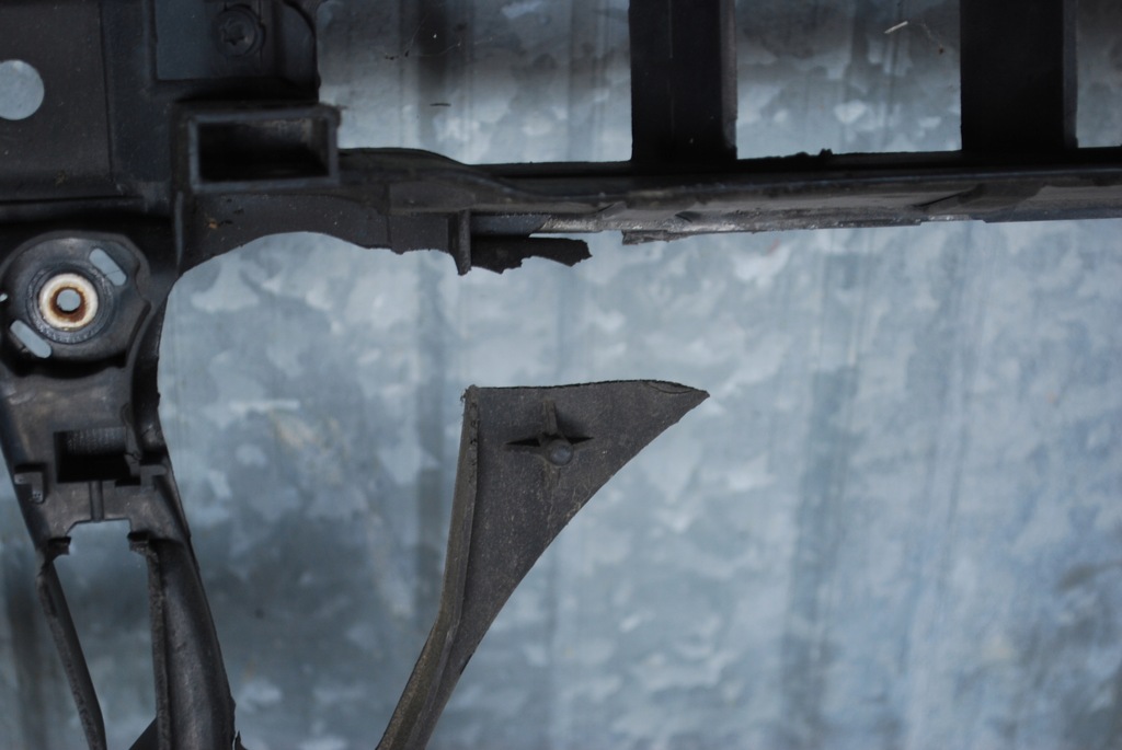 фото №7, Pas передній підсилювач audi a6 c6 3.0 4f0805594h