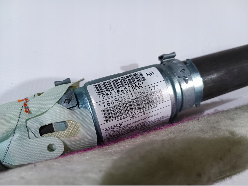 фото №6, Шторка безопасности боковая правая подушка безопасности dodge durango 2011-2018