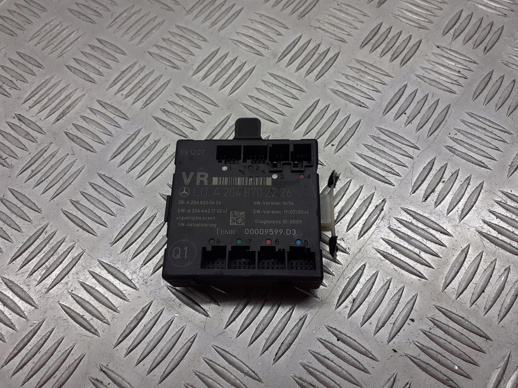 фото №1, Модуль дверь правый перед mercedes w204 2.2 cdi a2048702226