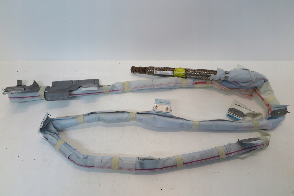 Шторка безопасности воздушная левая toyota prius plus Оригинал