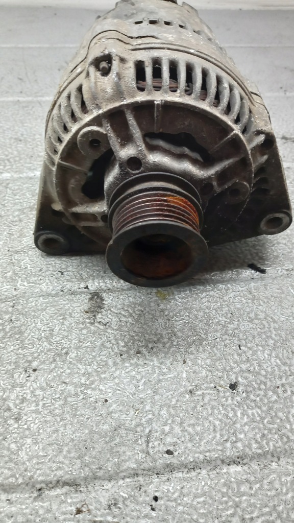 Купить Генератор mercedes benz e w210 96r