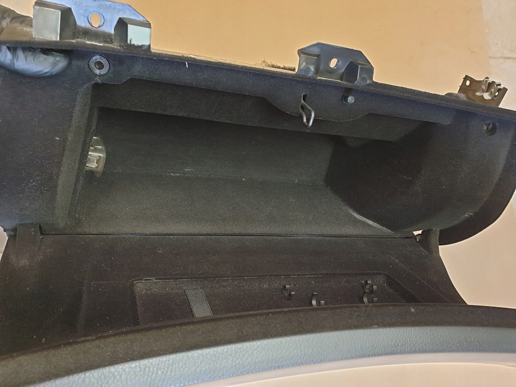 фото №14, Бардачок пасажира консолі перед mercedes s w221 a2216800126 оригінальний номер чорний europa