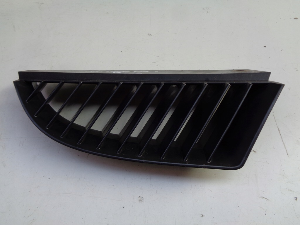 фото №1, Решётка радиатора решётка радиатора решётка правая mitsubishi l200 05-