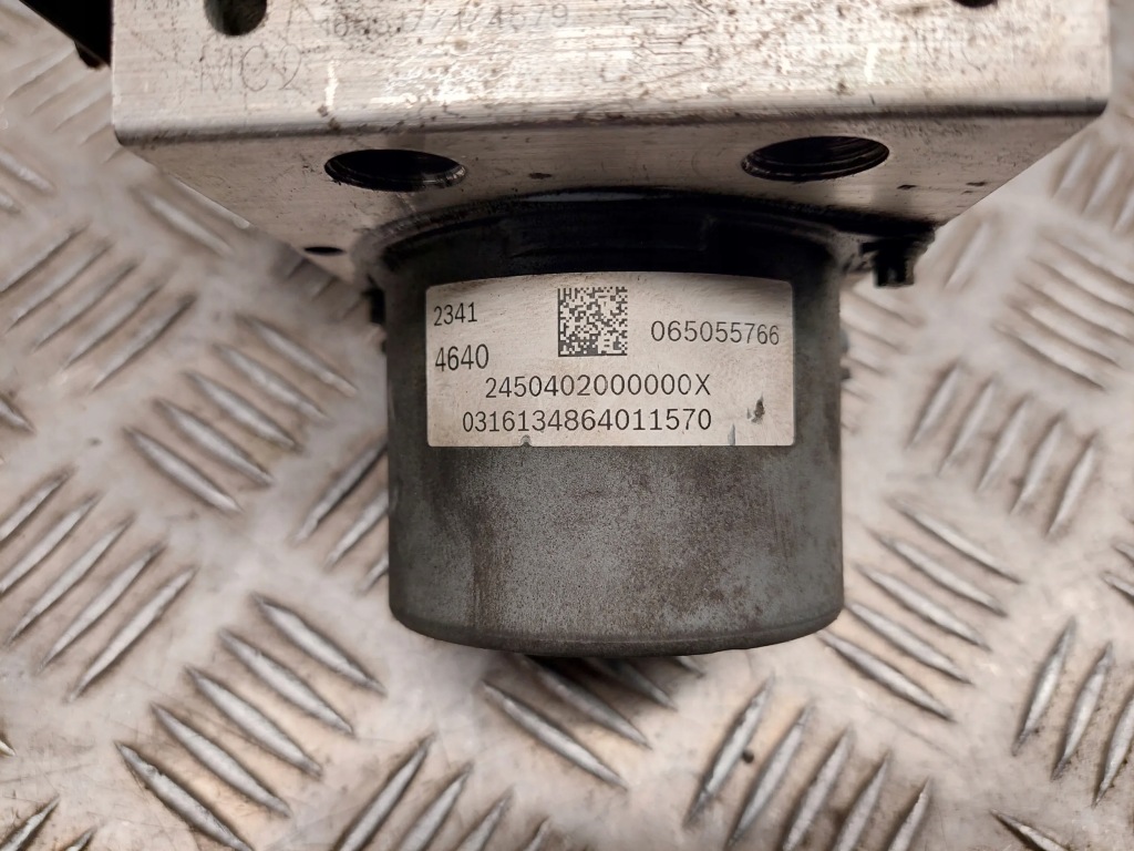 фото №3, Chevrolet camaro 2016 насос abs