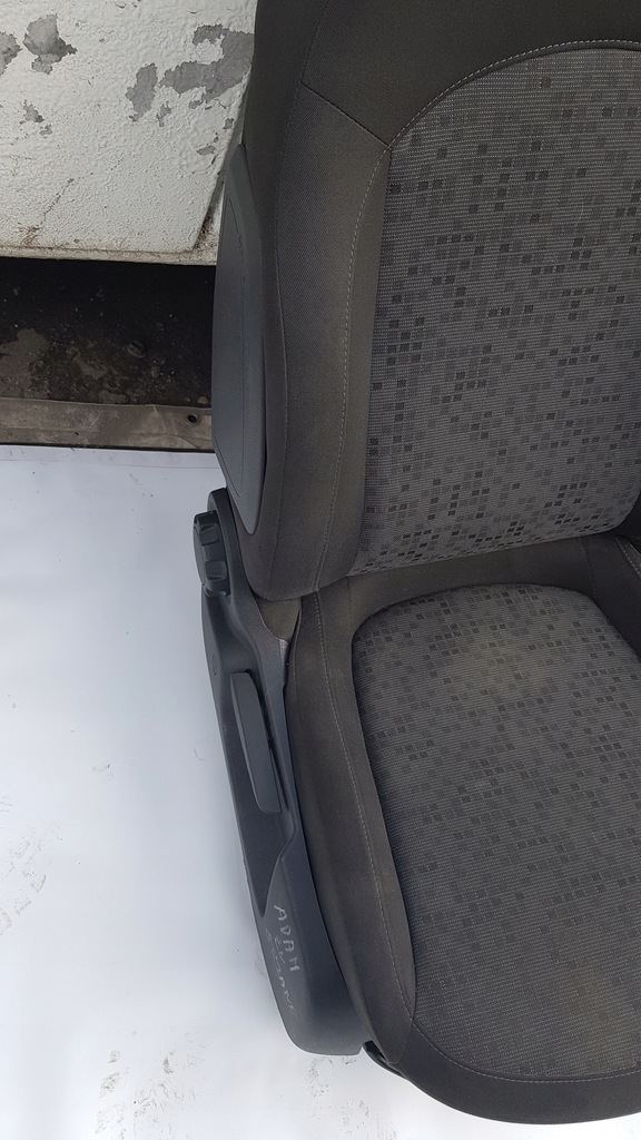 фото №7, Сидіння заднє сидіння opel adam