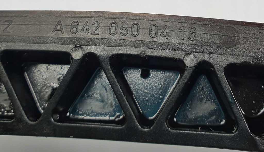 фото №5, Направляющая распределительного вала chrysler 300c 3.0 crd a6420500416