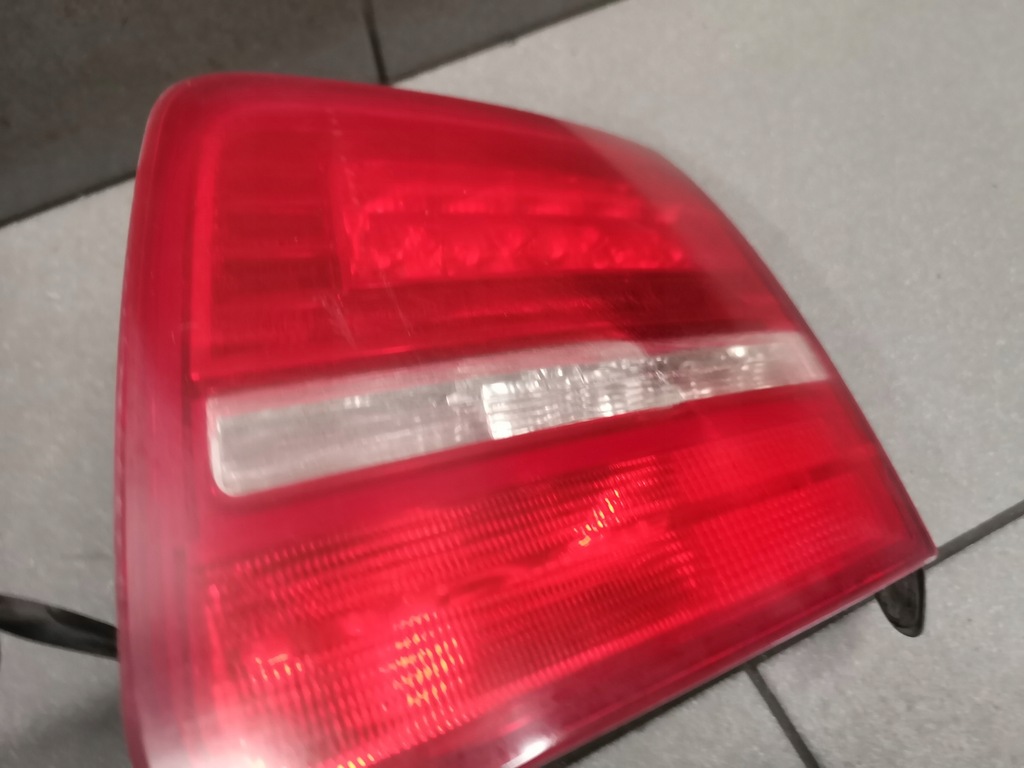 фото №10, Лампа w кришка правий задня audi a8 d3 lift 4e0945094h