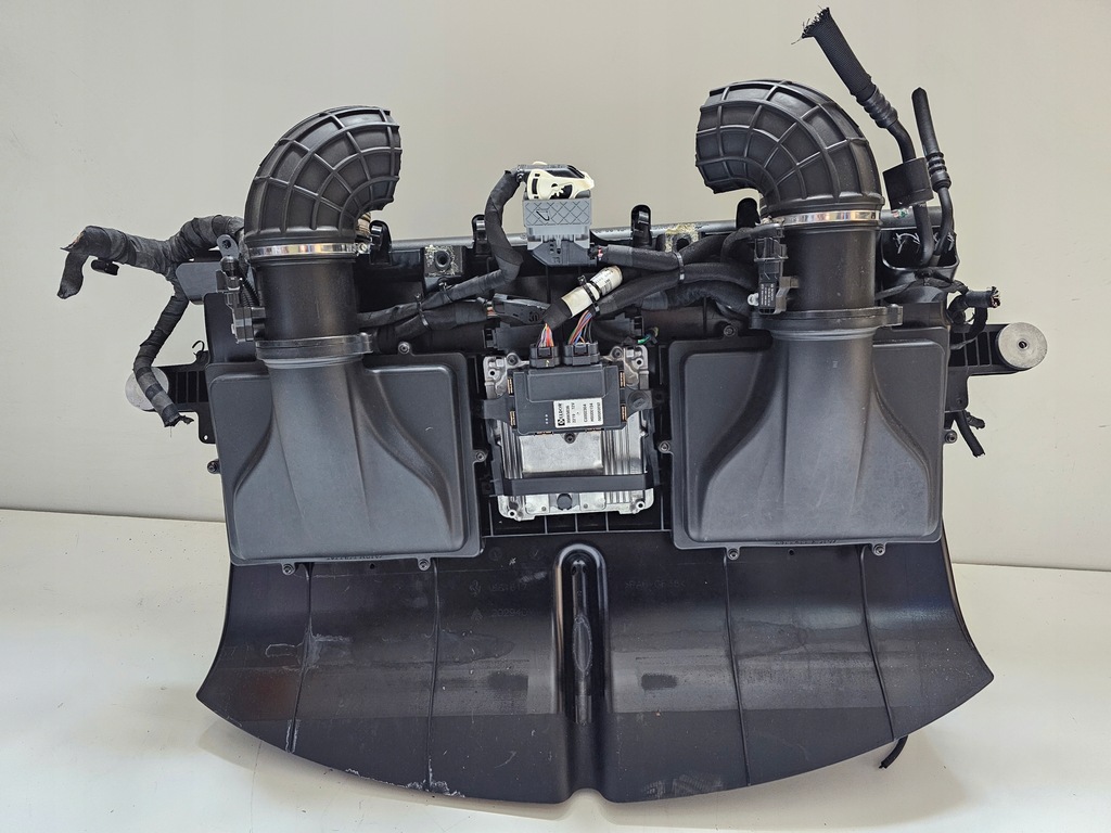 фото №13, Pas передний радиатор интеркулер комплект ferrari roma f169 000336011