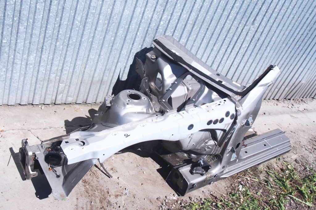 фото №2, Лонжерон порог левый mercedes sl r230 цвет 723