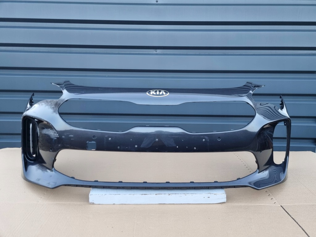 Купить Kia stinger 2017- бампер перед оригинал g027