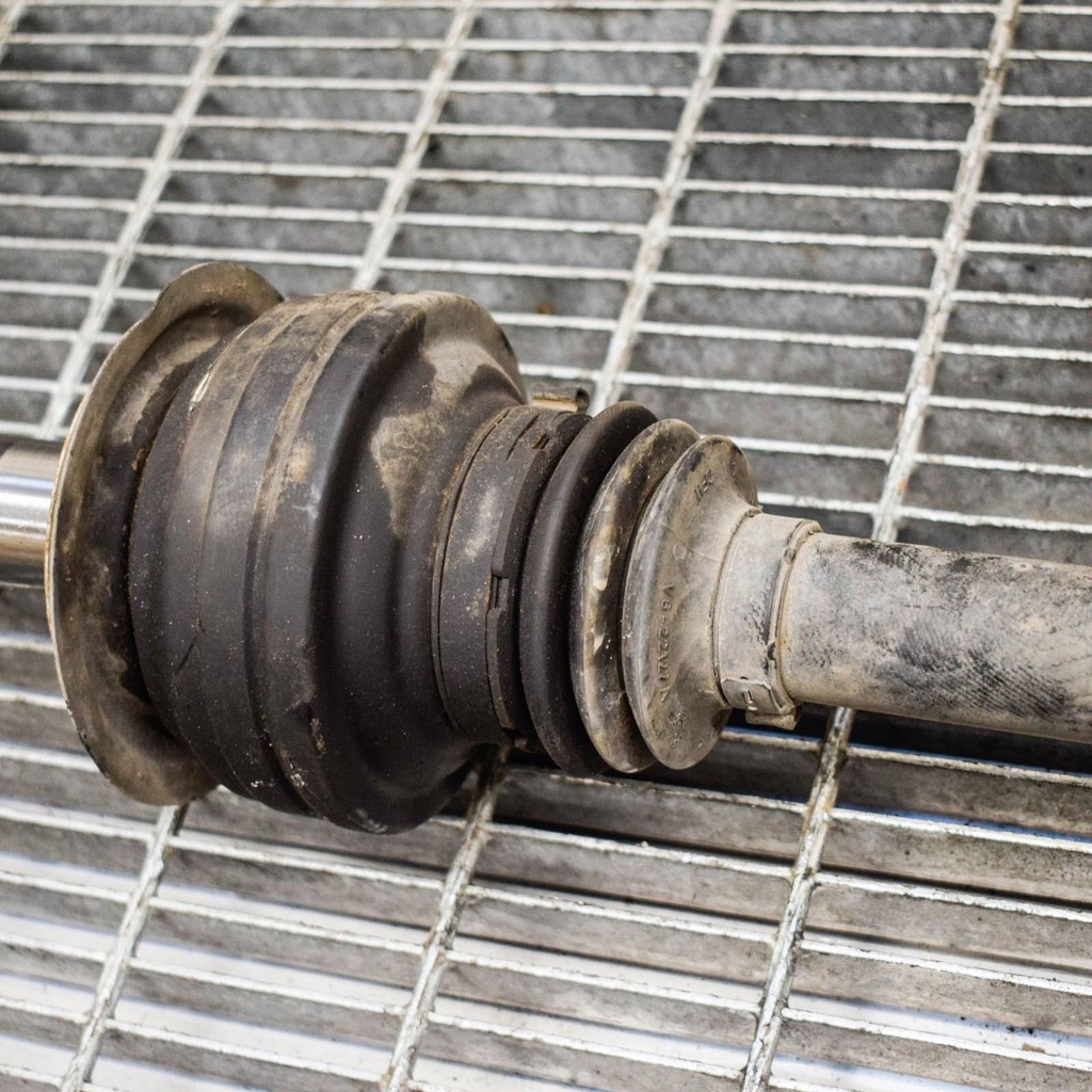 фото №6, Mercedes-benz e w213 2016 права сторона привідний вал задня