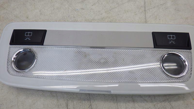 Лампа освітлення обшивки стелі mercedes w176 рестайлінг  лампа обшивки стелі w176 Недорого