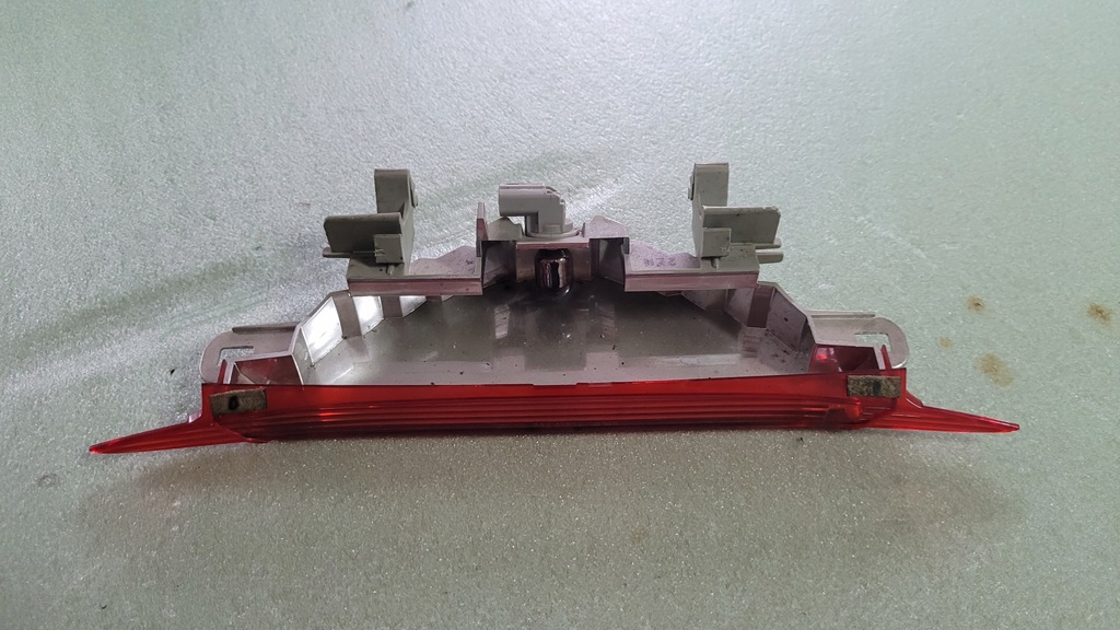 фото №1, Mazda 6 i kombi лампа свет стоп