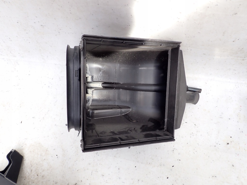 фото №1, Iveco daily vi 14- впуск воздуха руля