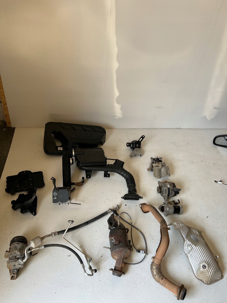 фото №1, Suzuki vitara подушка двигун кронштейн 1.4 turbo rok 2018