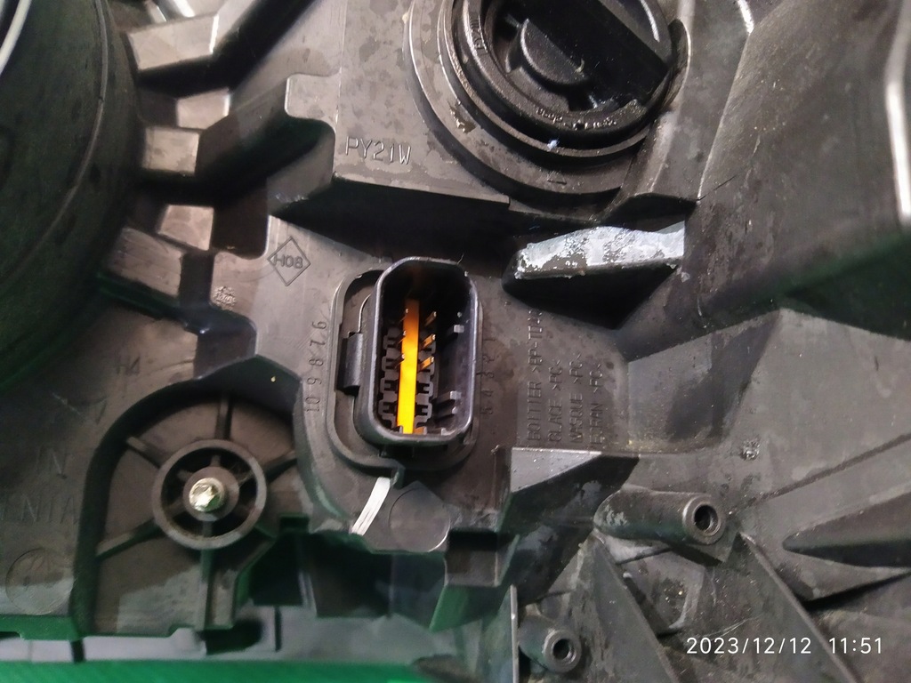 фото №14, Лампа правая передняя opel vivaro 93867948