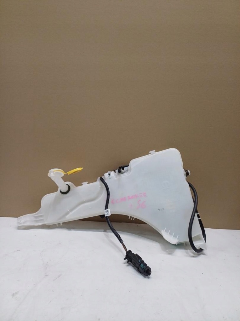 фото №1, Бачок омывателя jeep grand cherokee 68377068ab